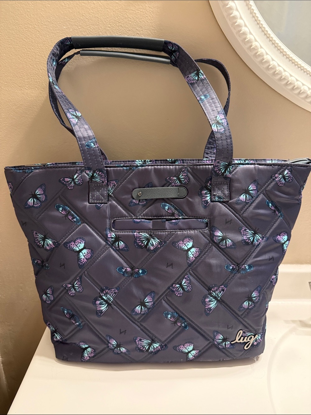 Lug Skyliner Butterfly 🦋 Grey Quilted Tote